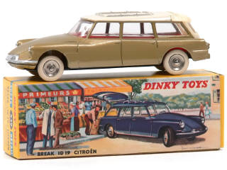 Lot 904 - DINKY TOYS (FRANCE) (1)