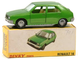 Lot 968 - DINKY TOYS (FRANCE) (1)