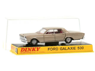 Lot 912 - DINKY TOYS (FRANCE) (1)
