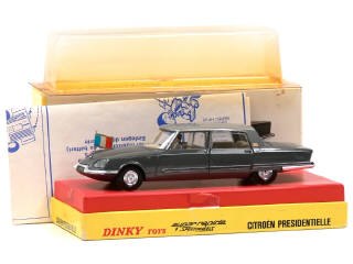 Lot 959 - DINKY TOYS (FRANCE) (1)