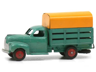 Lot 981 - DINKY TOYS (FRANCE) (1)