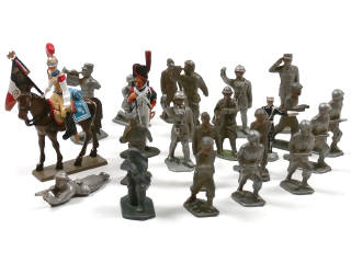 Lot 234 - FIGURINES DIVERSES (23)