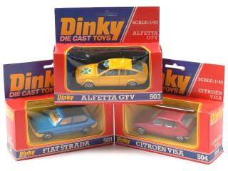 Lot 718 - DINKY TOYS (GB) (3)