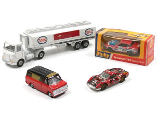 Lot 722 - DINKY TOYS (GB) (4)