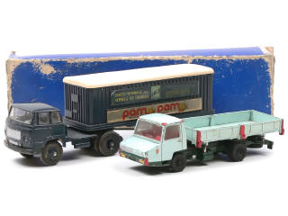 Lot 621 - DINKY TOYS (FRANCE) (2)