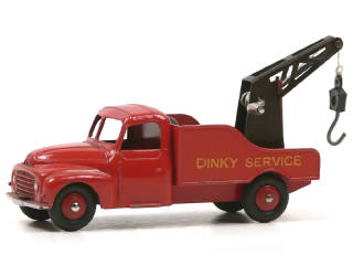 Lot 581 - DINKY TOYS (FRANCE) (1)