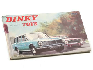 Lot 535 - DINKY TOYS (FRANCE) (1)