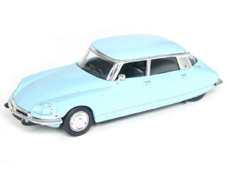 Lot 347 - UNIVERSAL HOBBIES (CHINE) (1)