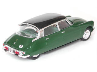 Lot 348 - UNIVERSAL HOBBIES (CHINE) (1)