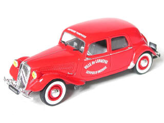 Lot 351 - UNIVERSAL HOBBIES (CHINE) (1)