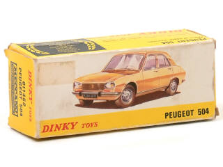 Lot 227 - DINKY TOYS (FRANCE) (1)