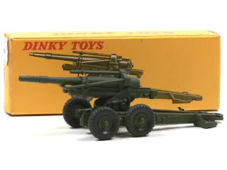 Lot 186 - DINKY TOYS (FRANCE) (1)
