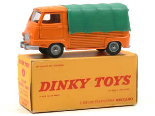 Lot 169 - DINKY TOYS (FRANCE) (1)