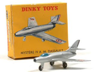 Lot 178 - DINKY TOYS (FRANCE) (1)
