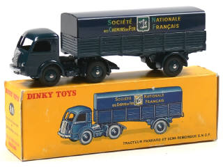 Lot 145 - DINKY TOYS (FRANCE) (1)