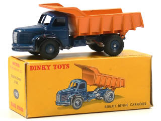 Lot 151 - DINKY TOYS (FRANCE) (1)