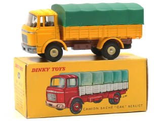Lot 173 - DINKY TOYS (FRANCE) (1)