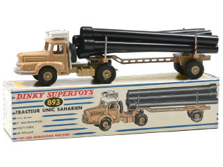 Lot 161 - DINKY TOYS (FRANCE) (1)