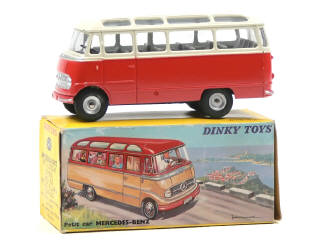 Lot 199 - DINKY TOYS (FRANCE) (1)