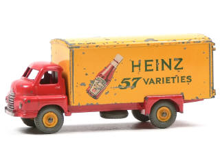 Lot 239 - DINKY TOYS (GB) (1)
