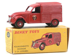 Lot 170 - DINKY TOYS (FRANCE) (1)