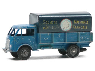 Lot 168 - DINKY TOYS (FRANCE) (1)