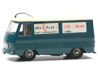 Lot 196 - DINKY TOYS (FRANCE) (1)