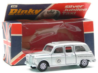 Lot 230 - DINKY TOYS (GB) (1)
