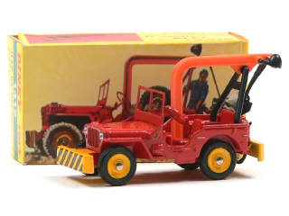 Lot 202 - DINKY TOYS (FRANCE) (1)