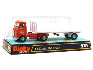Lot 102 - DINKY TOYS (GB) (1)
