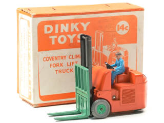 Lot 82 - DINKY TOYS (GB) (1)