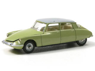 Lot 169 - DINKY TOYS (FRANCE) (1)