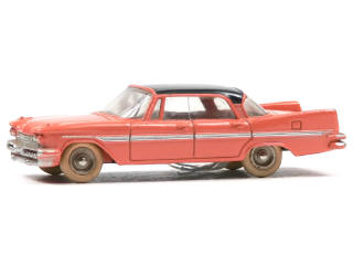 Lot 183 - DINKY TOYS (FRANCE) (1)