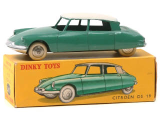 Lot 808 - DINKY TOYS (FRANCE) (1)