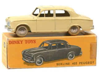 Lot 805 - DINKY TOYS (FRANCE) (1)
