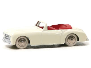 Lot 842 - DINKY TOYS (FRANCE) (1)