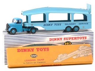 Lot 704 - DINKY TOYS (GB) (1)