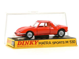 Lot 812 - DINKY TOYS (FRANCE) (1)