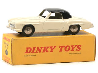 Lot 640 - DINKY TOYS (FRANCE) (1)