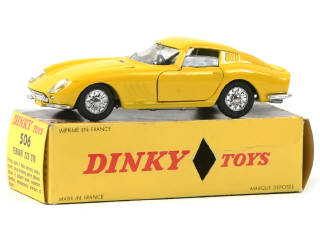Lot 753 - DINKY TOYS (FRANCE) (1)