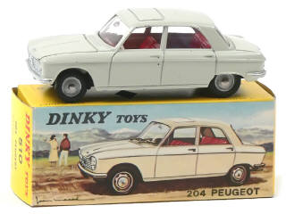 Lot 759 - DINKY TOYS (FRANCE) (1)