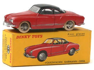 Lot 649 - DINKY TOYS (FRANCE) (1)