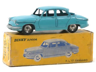 Lot 695 - DINKY TOYS (FRANCE) Série JUNIOR (1)