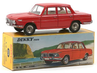 Lot 796 - DINKY TOYS (FRANCE) (1)