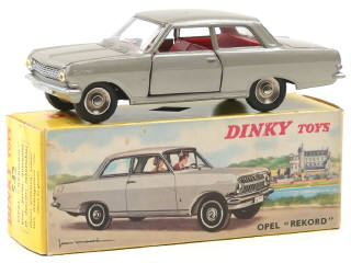 Lot 808 - DINKY TOYS (FRANCE) (1)