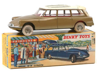 Lot 805 - DINKY TOYS (FRANCE) (1)
