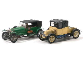 Lot 307 - CORGI TOYS (GB) (2)