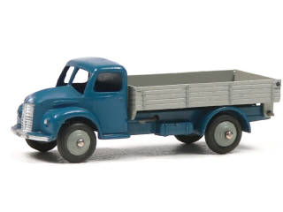 Lot 211 - DINKY TOYS (GB) (1)