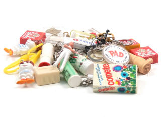 Lot 146 - OBJETS PUBLICITAIRES (23)