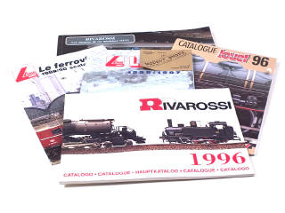 Lot 167 - DIVERS (5)
